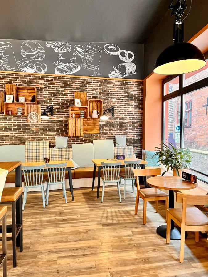 Pension Altstadt Moench In Top Lage Preis Inclusive 5 Prozent Bettensteuer Und Fruehstueck Stralsund Luaran gambar
